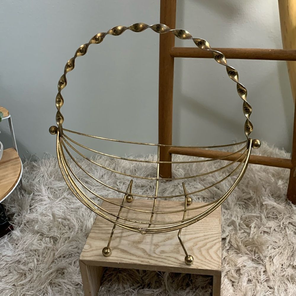 Vintage MCM Brass Tone Twisted Handle‎ Wire Footed Fruit Basket